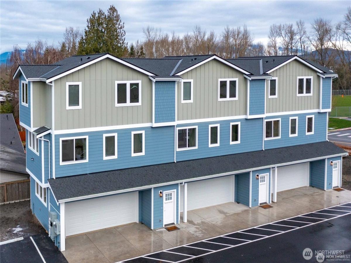 MLS #NWM2345924 image #0