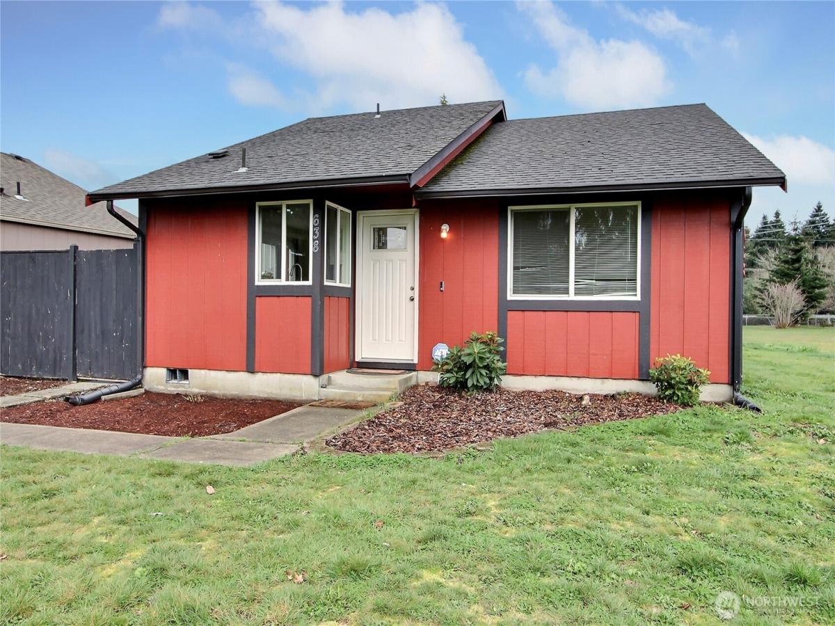 MLS #NWM2346560 image #0