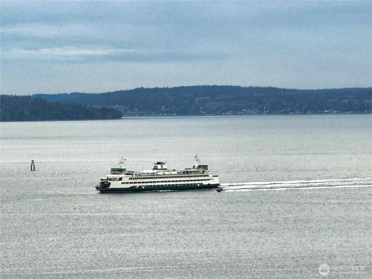 MLS #NWM2346690 image #0