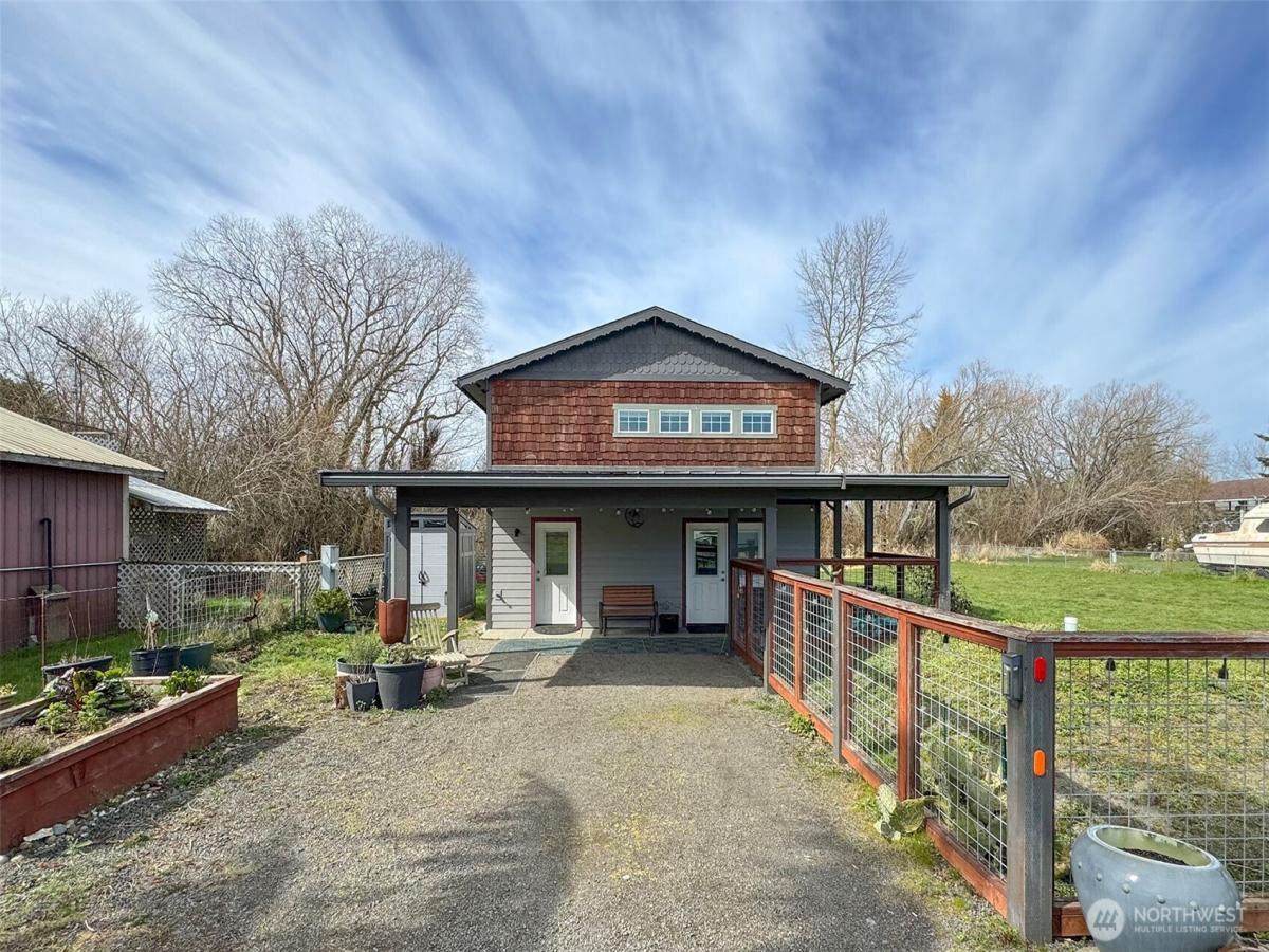 MLS #NWM2346895 image #0