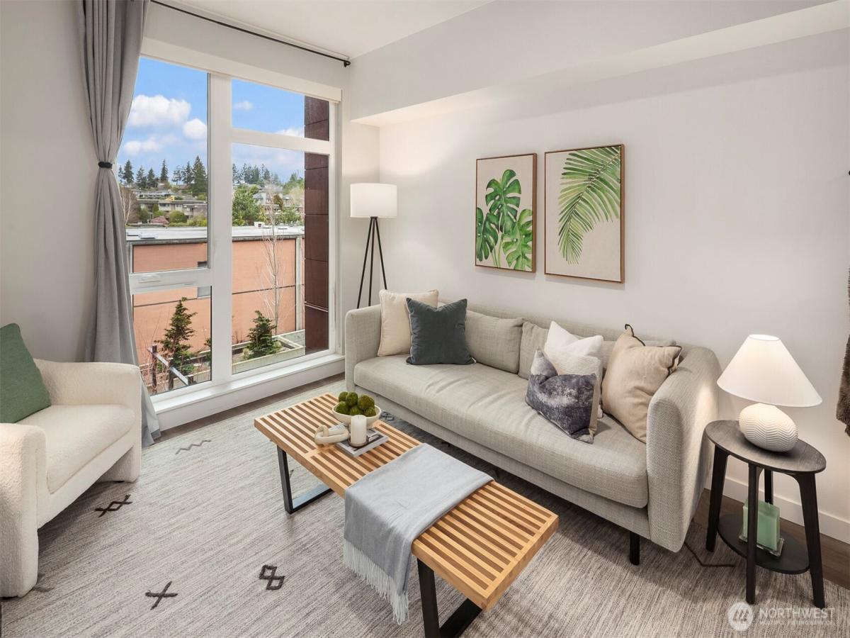 MLS #NWM2347568 image #0