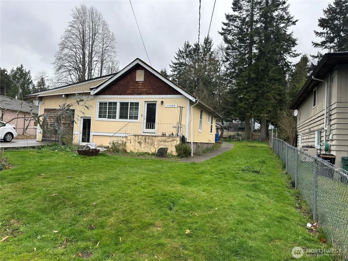MLS #NWM2347774 image #0