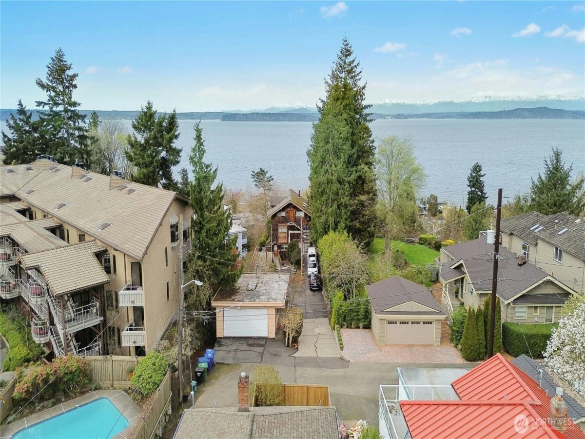 MLS #NWM2346672 image #0
