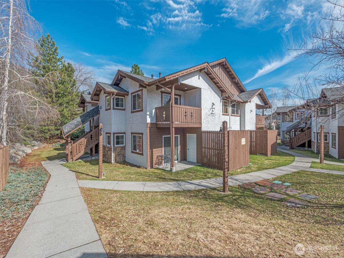 MLS #NWM2348526 image #0