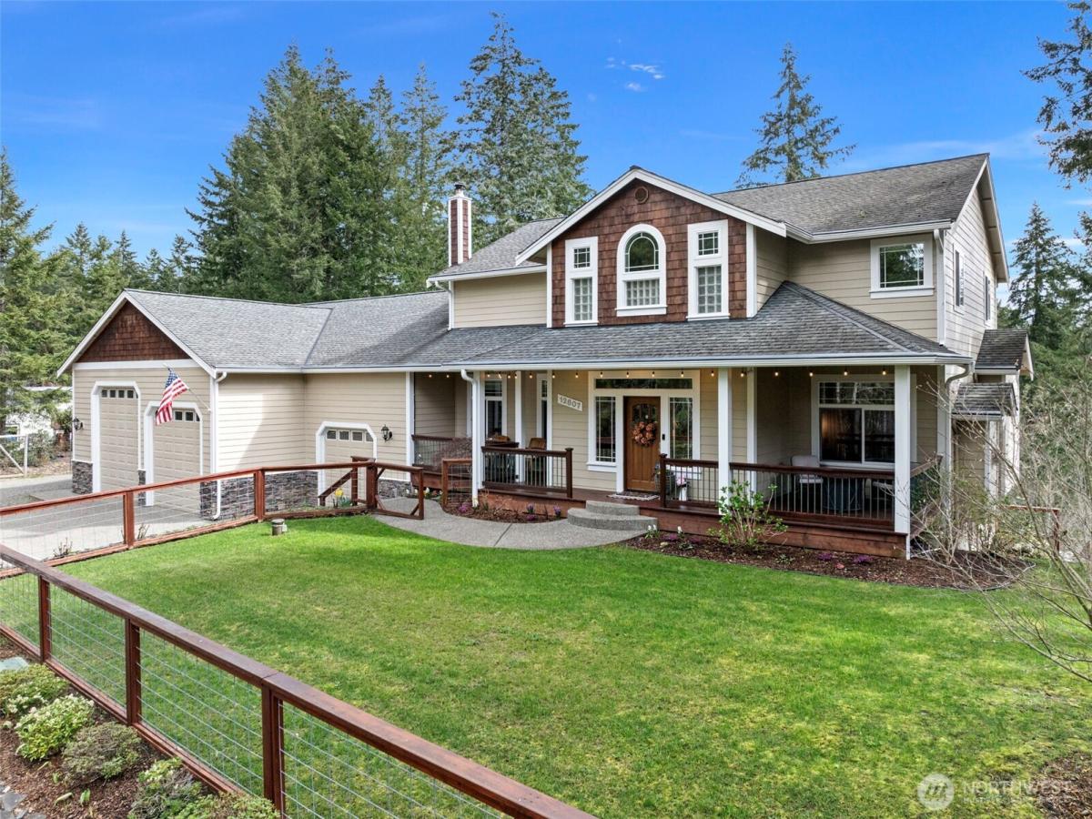 MLS #NWM2348844 image #0