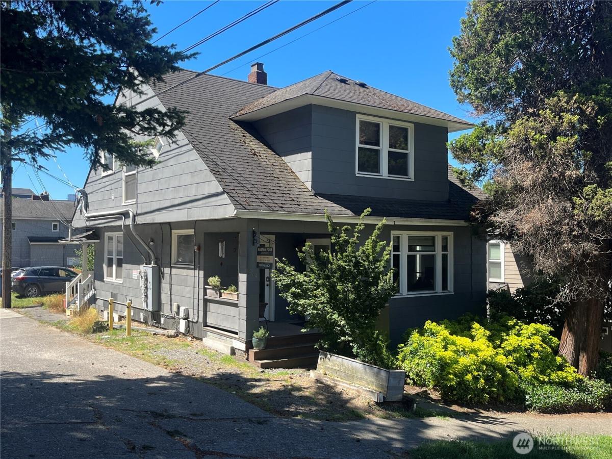 MLS #NWM2351497 image #0