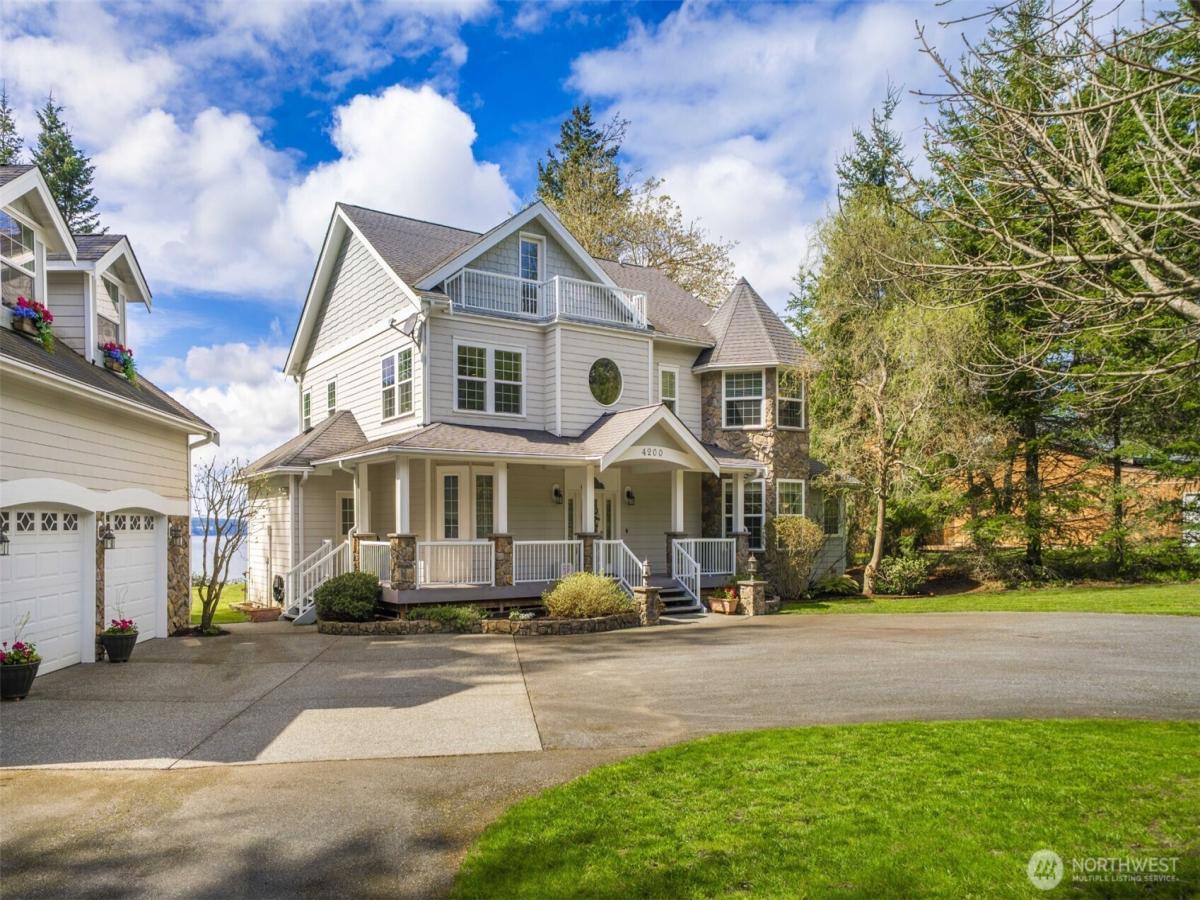 MLS #NWM2353889 image #0