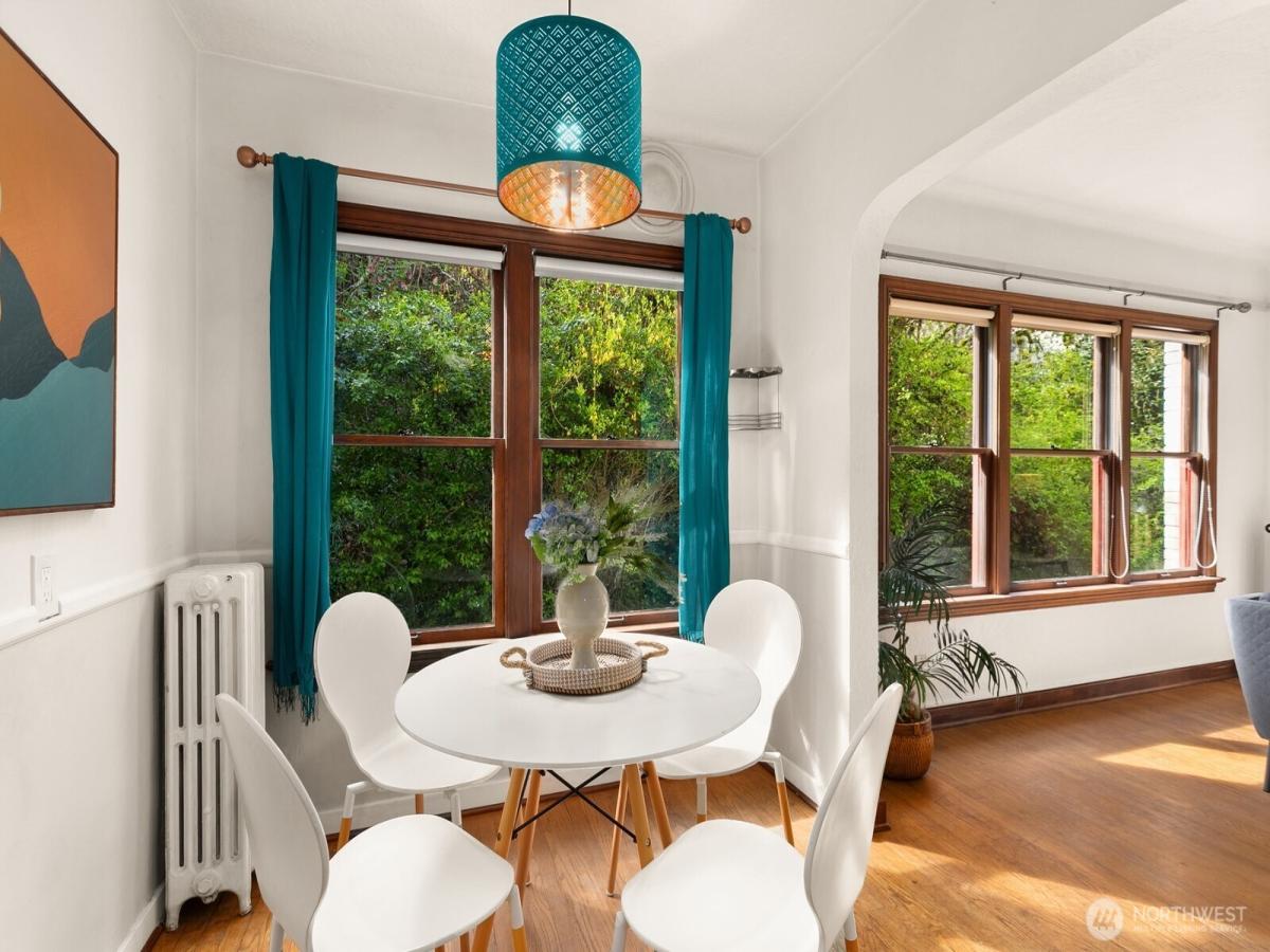 MLS #NWM2354191 image #0