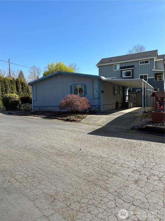 MLS #NWM2354506 image #0