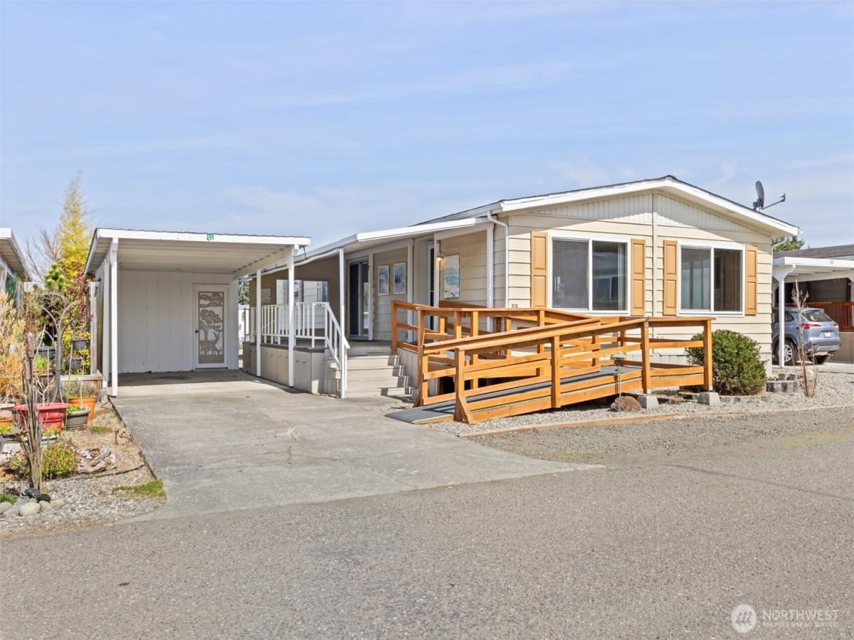 MLS #NWM2354569 image #0