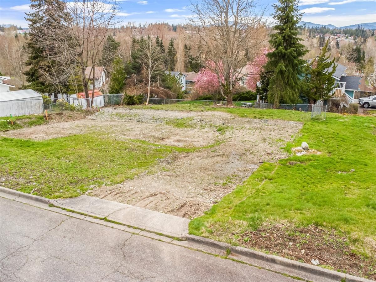 MLS #NWM2355278 image #0