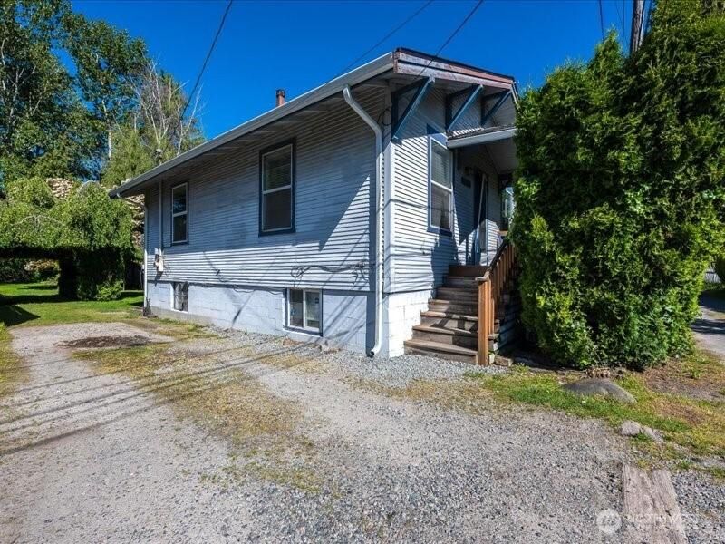 MLS #NWM2355687 image #0