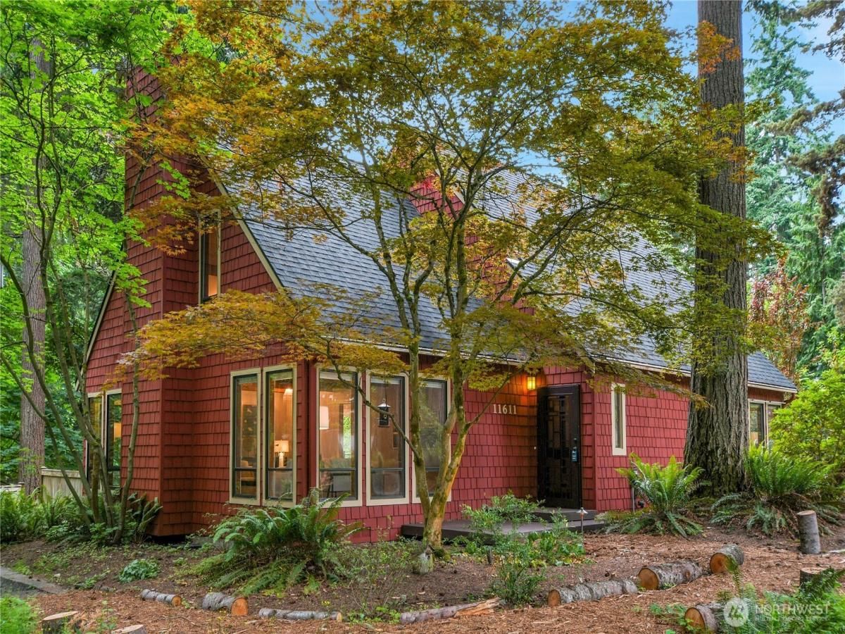 MLS #NWM2355754 image #0