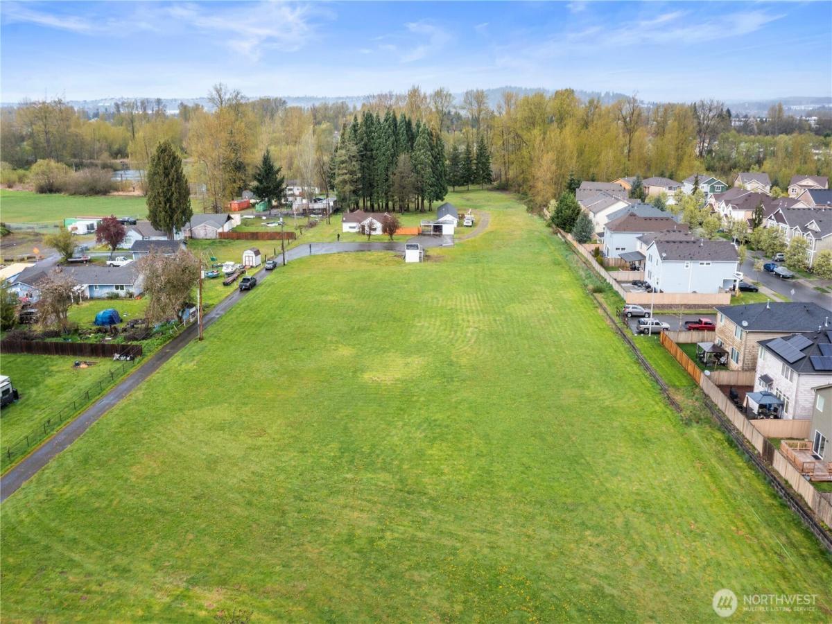 MLS #NWM2355933 image #0