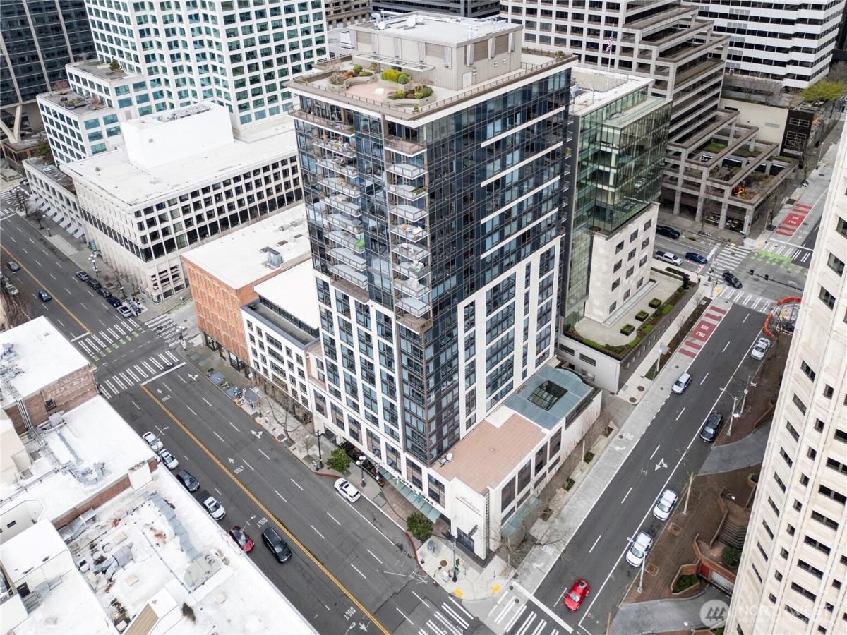 MLS #NWM2356158 image #0