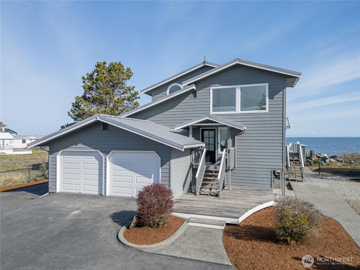 MLS #NWM2356169 image #0