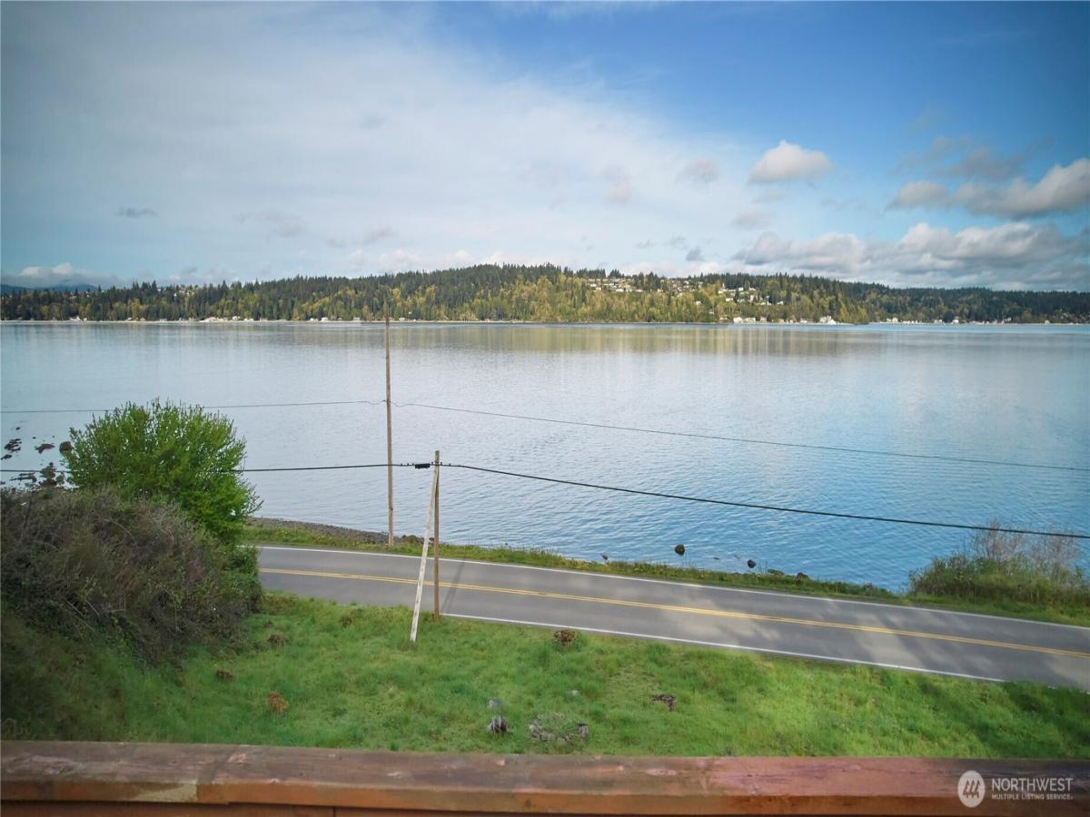 MLS #NWM2356875 image #0