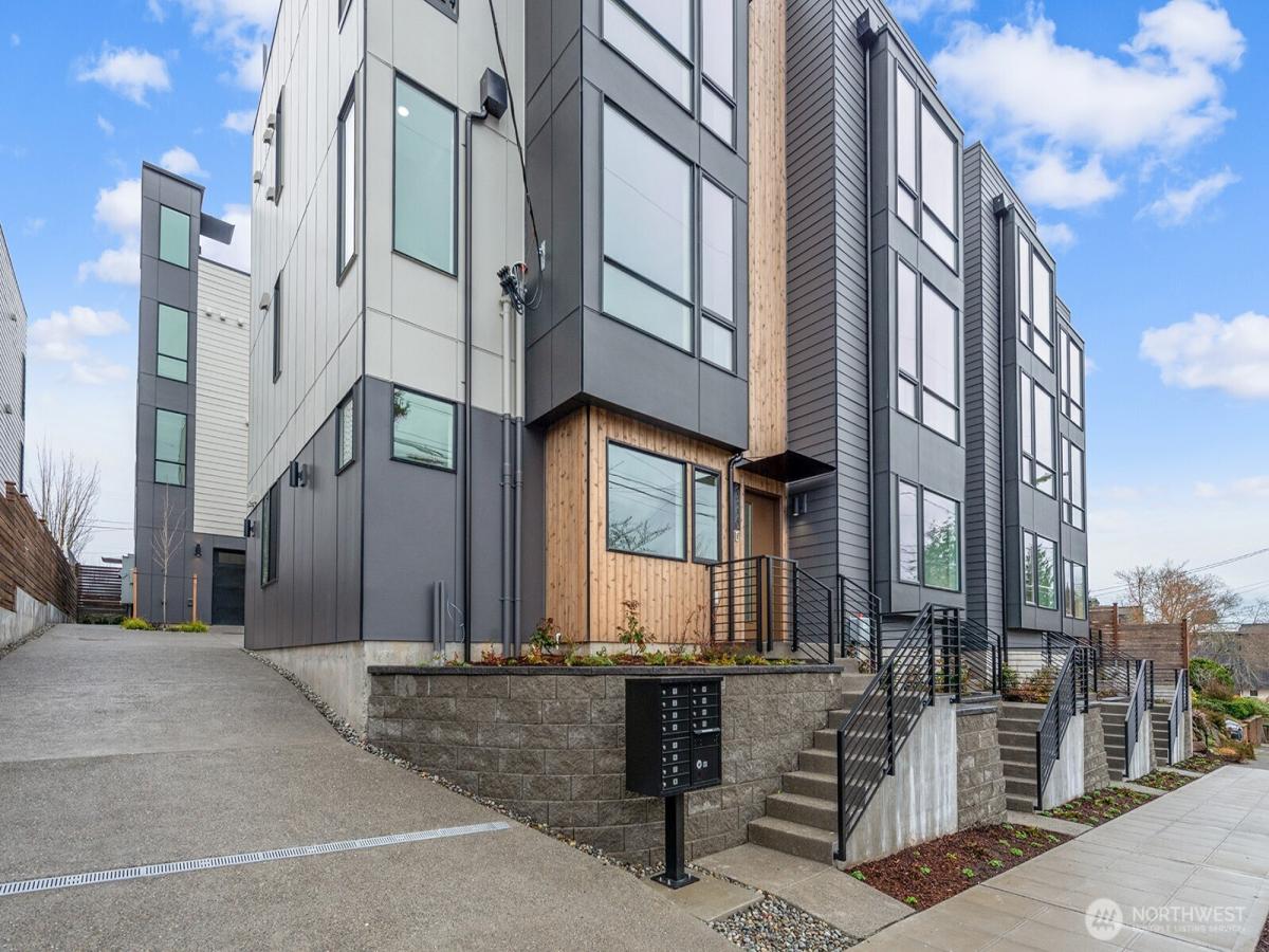 MLS #NWM2357531 image #0