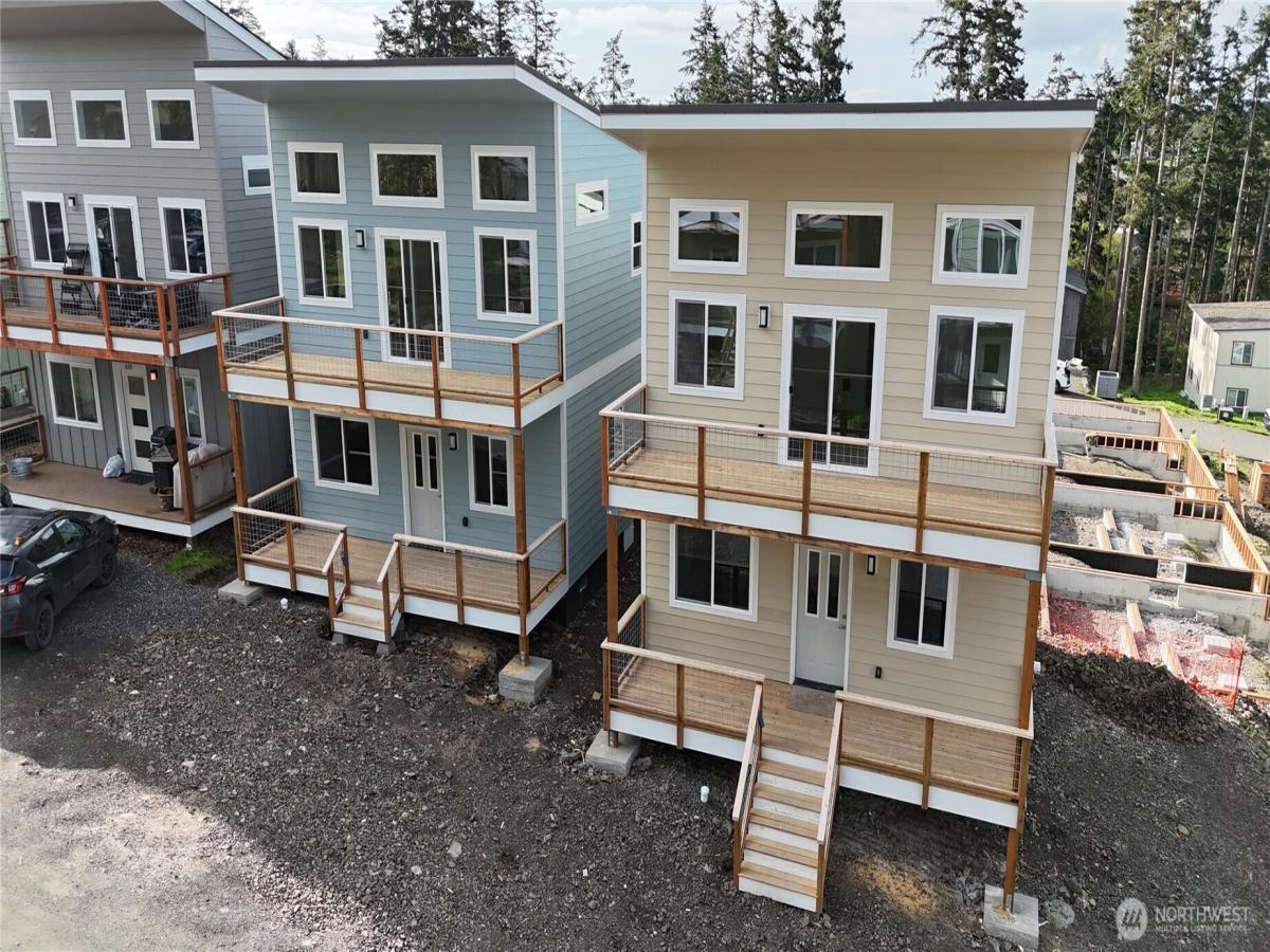 MLS #NWM2358258 image #0