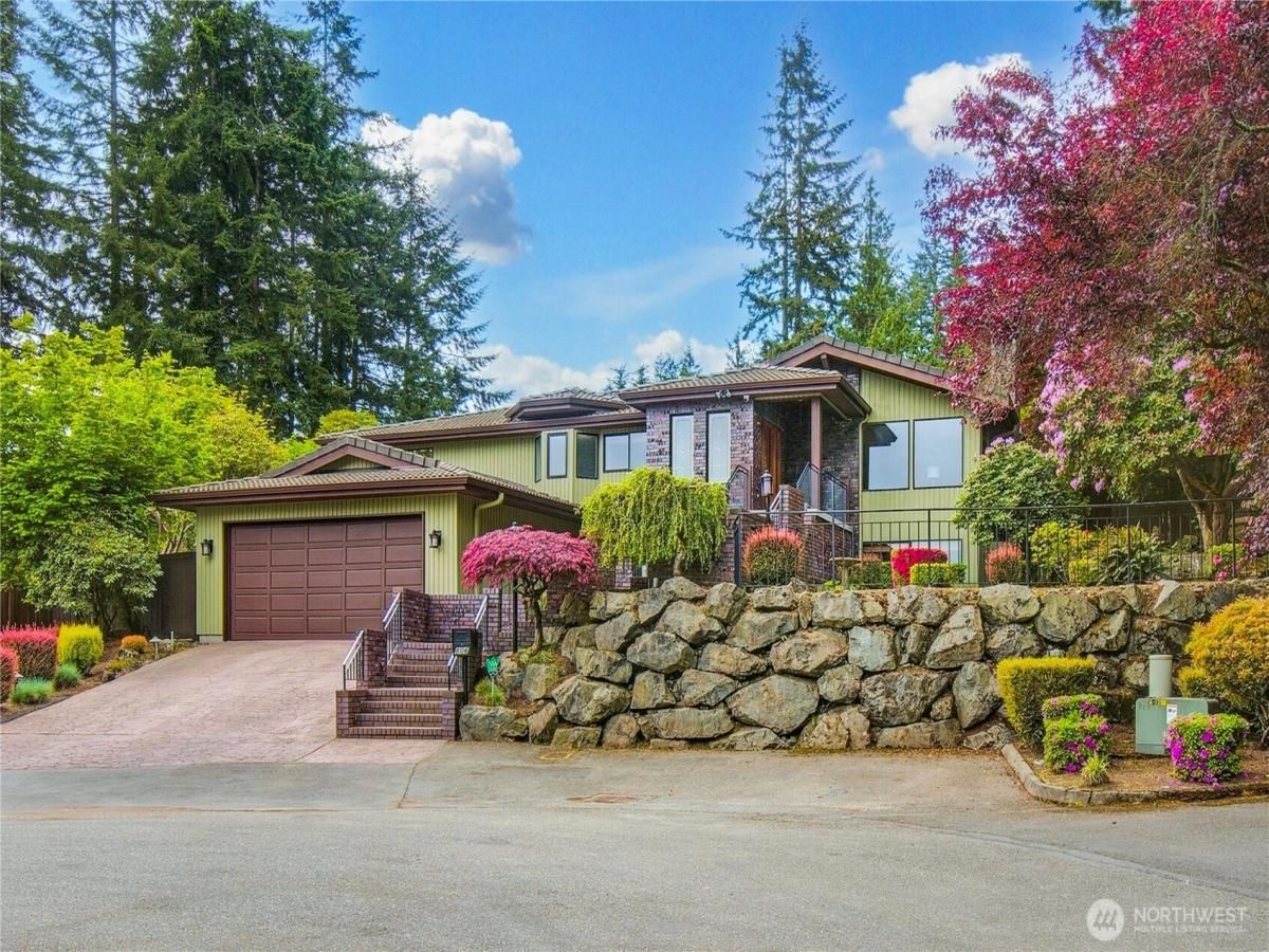 MLS #NWM2359441 image #0