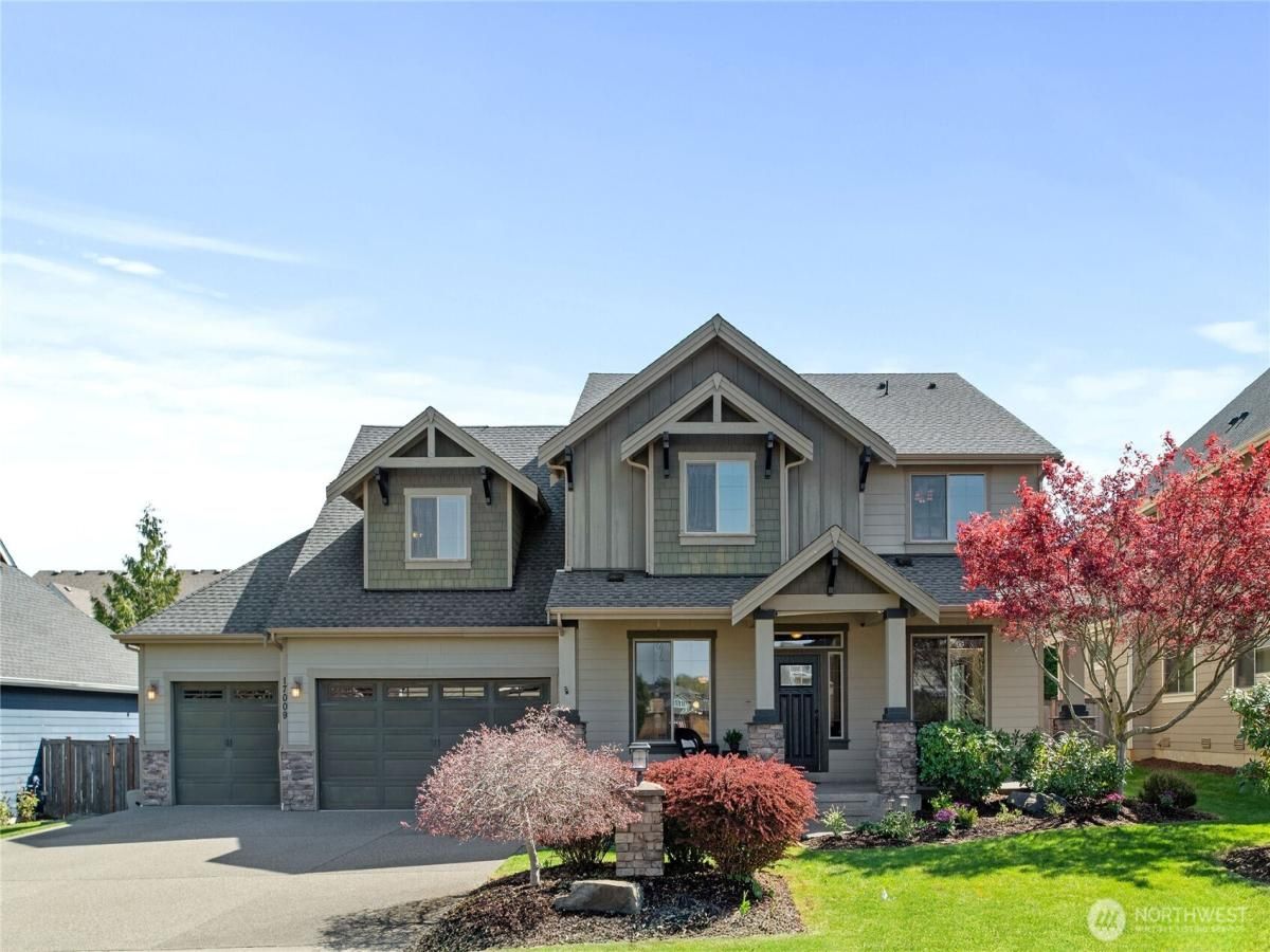 MLS #NWM2359499 image #0