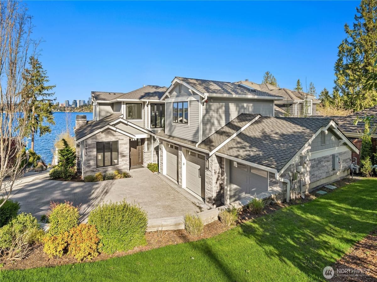 MLS #NWM2359638 image #0