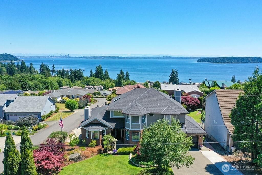 MLS #NWM2360855 image #0