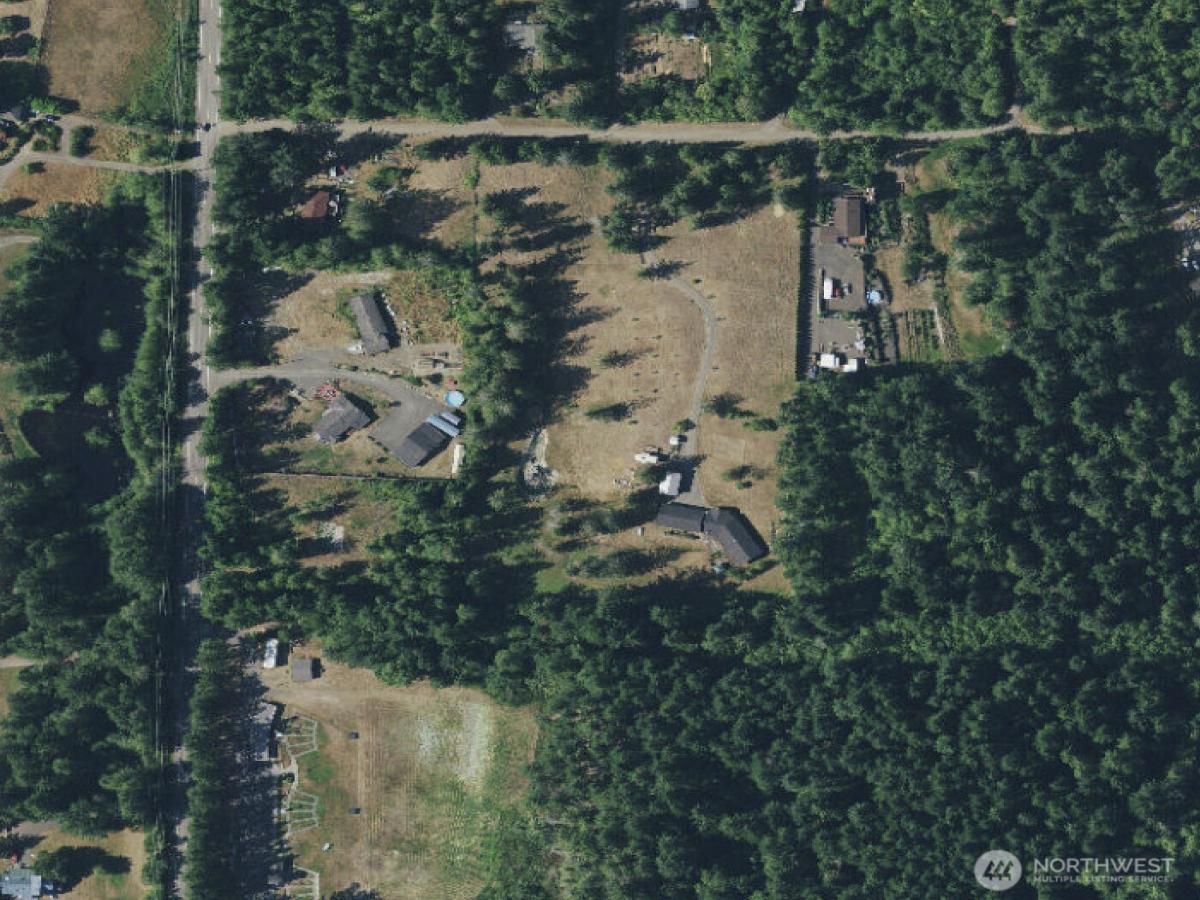 MLS #NWM2363424 image #0