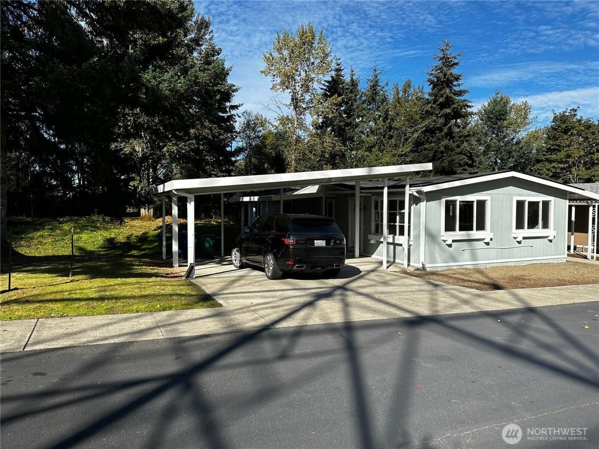 MLS #NWM2363519 image #0