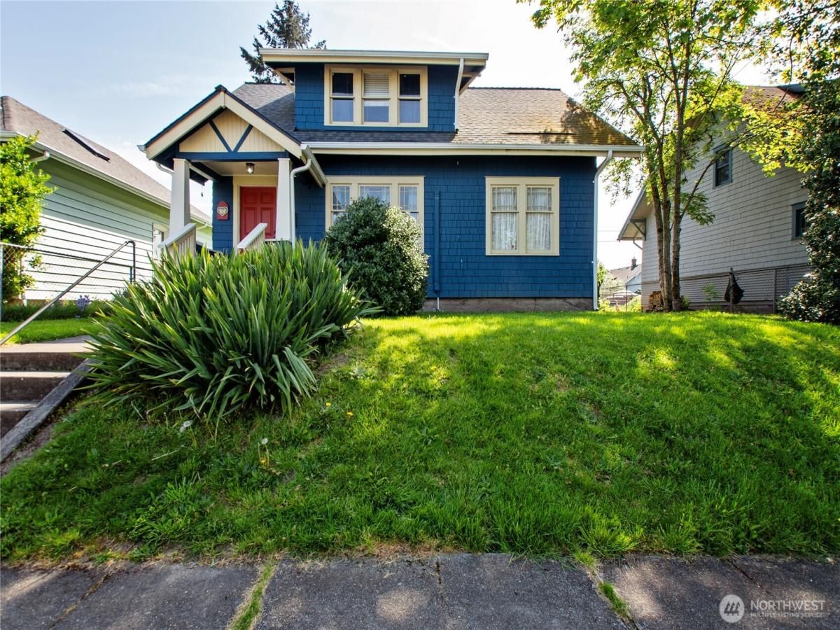 MLS #NWM2363941 image #0