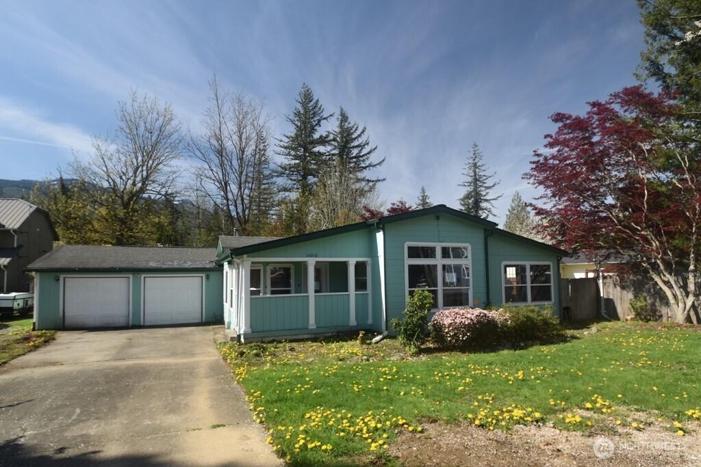 MLS #NWM2364050 image #0