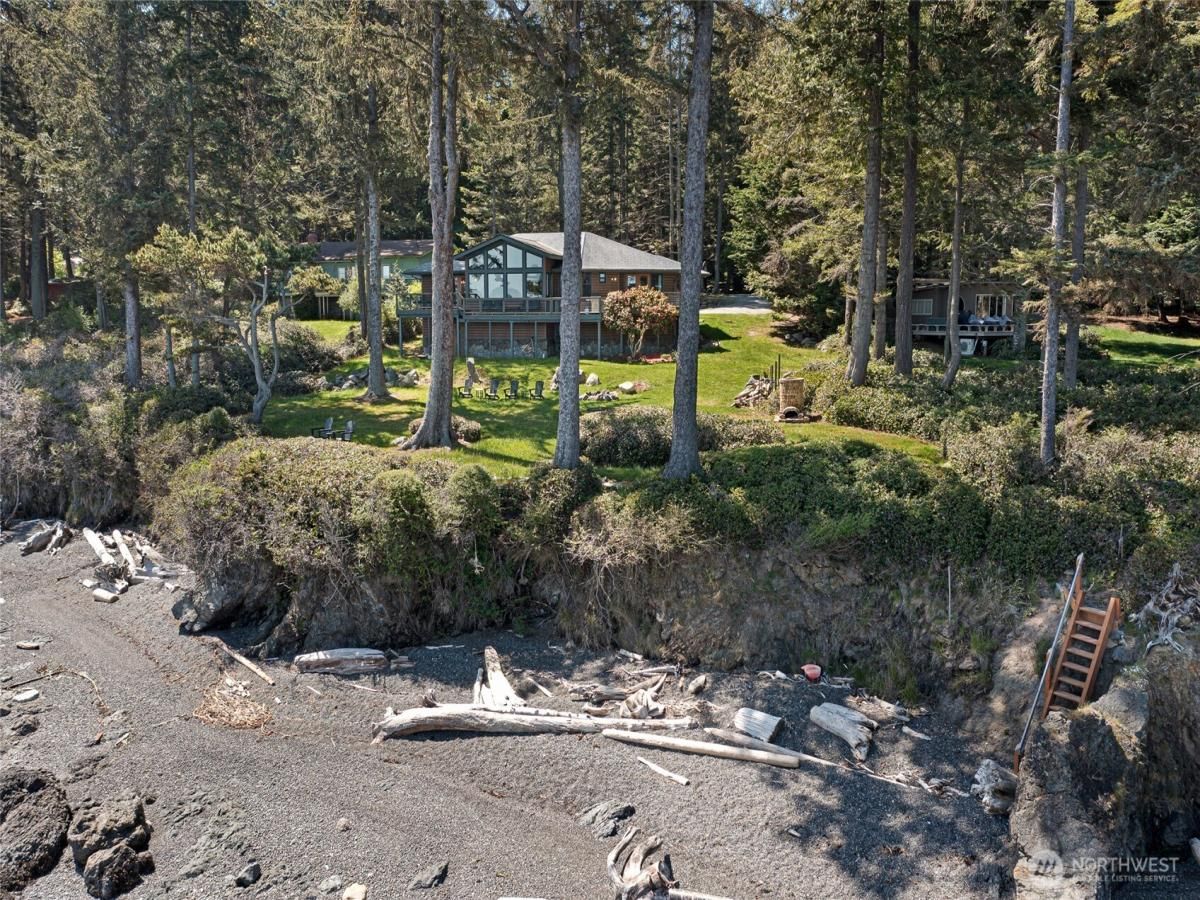 MLS #NWM2364430 image #0
