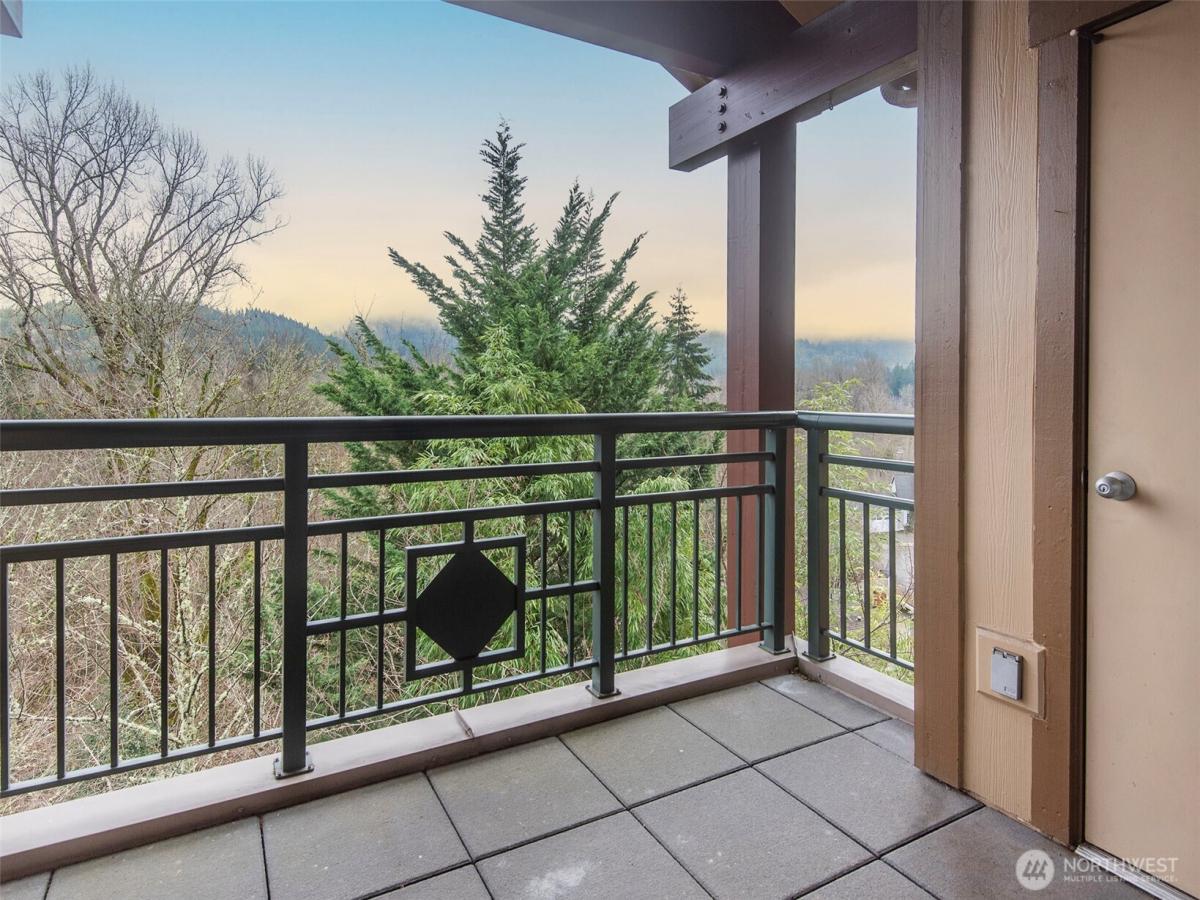 MLS #NWM2364851 image #0