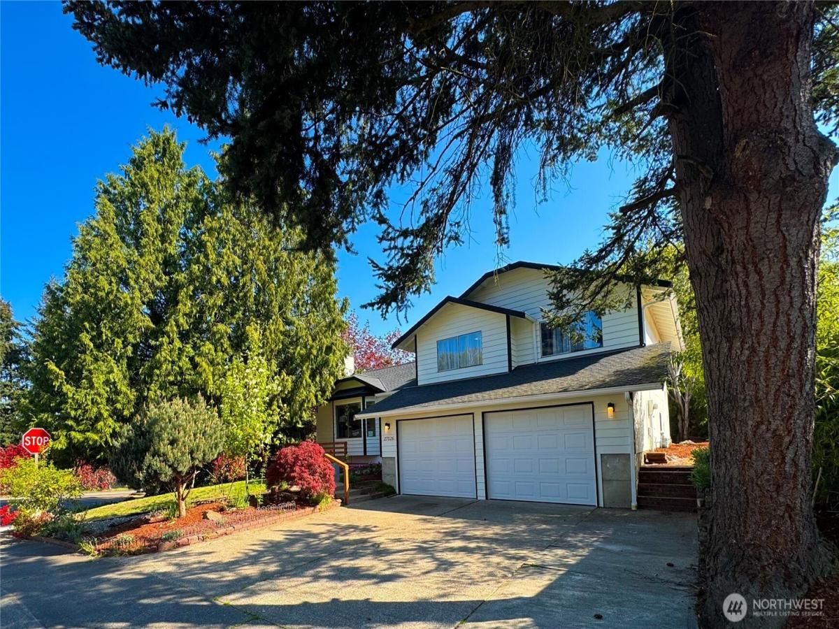 MLS #NWM2364972 image #0