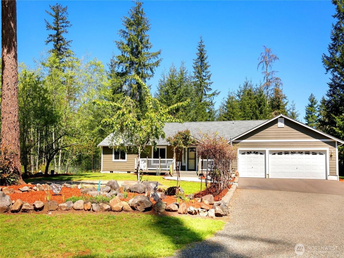 MLS #NWM2365465 image #0