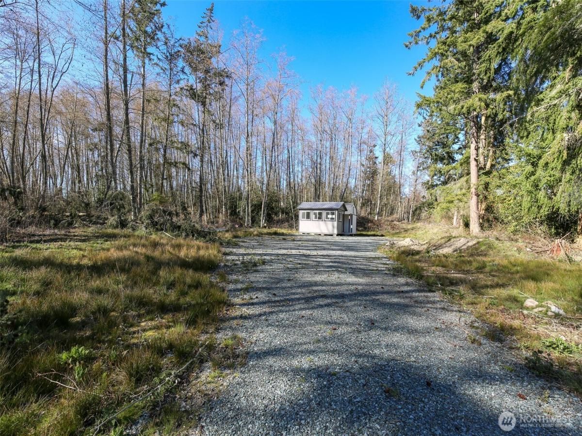 MLS #NWM2365516 image #0