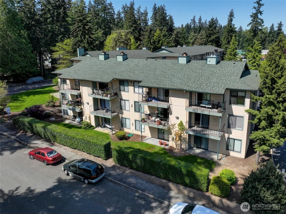 MLS #NWM2365591 image #0