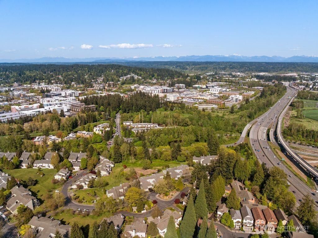 MLS #NWM2365651 image #0