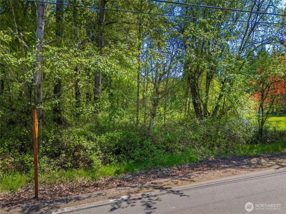 MLS #NWM2365789 image #0