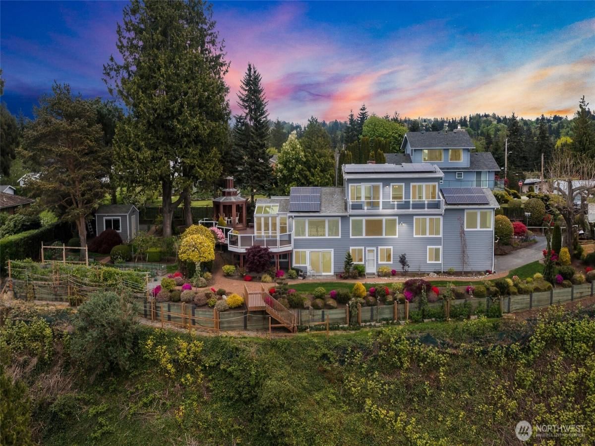 MLS #NWM2366733 image #0