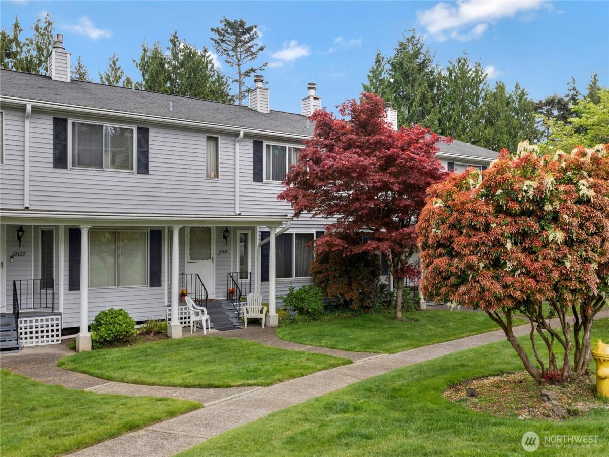 MLS #NWM2367574 image #0