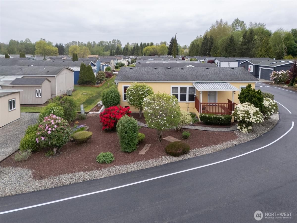 MLS #NWM2367784 image #0