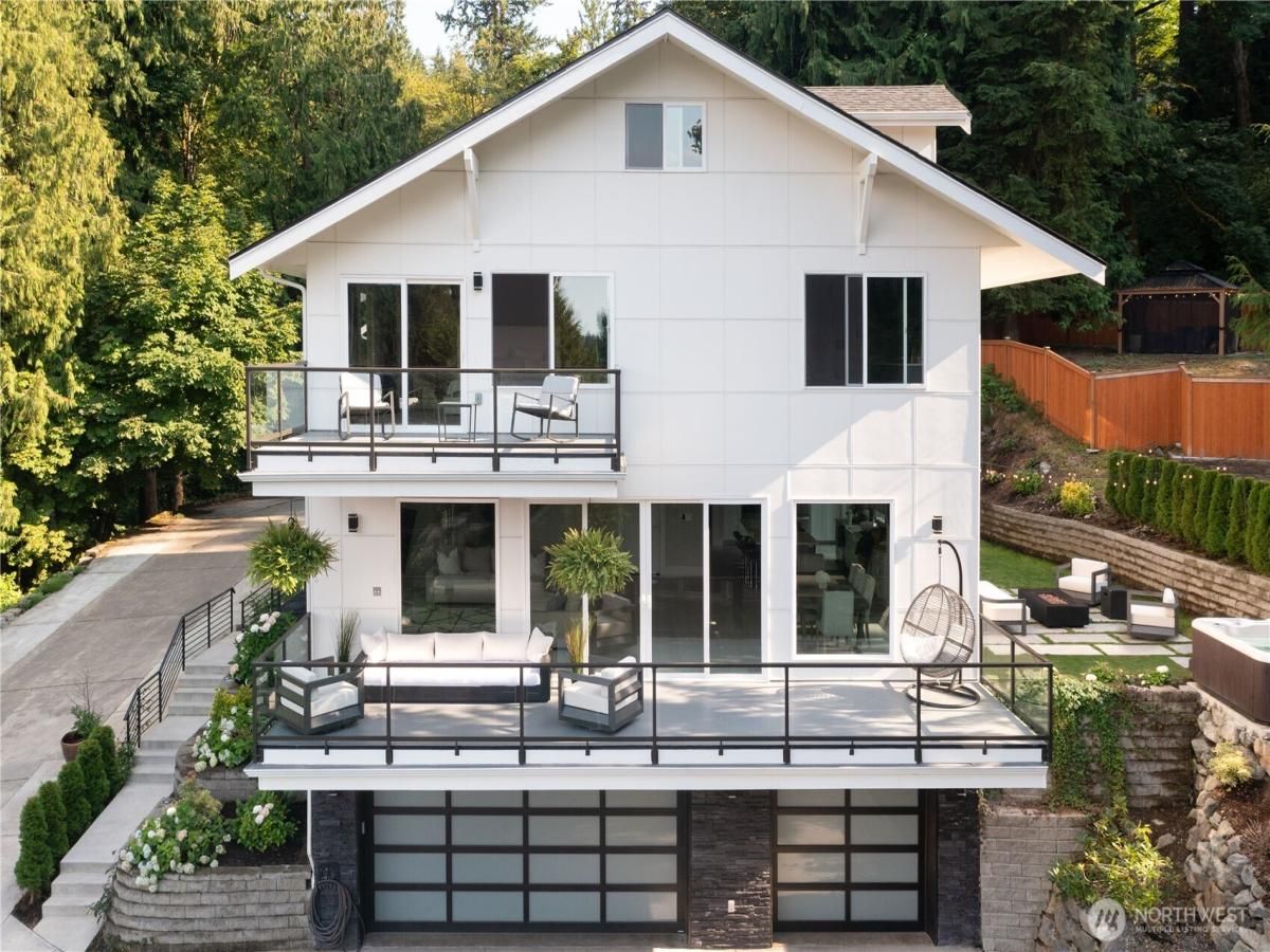 MLS #NWM2367823 image #0