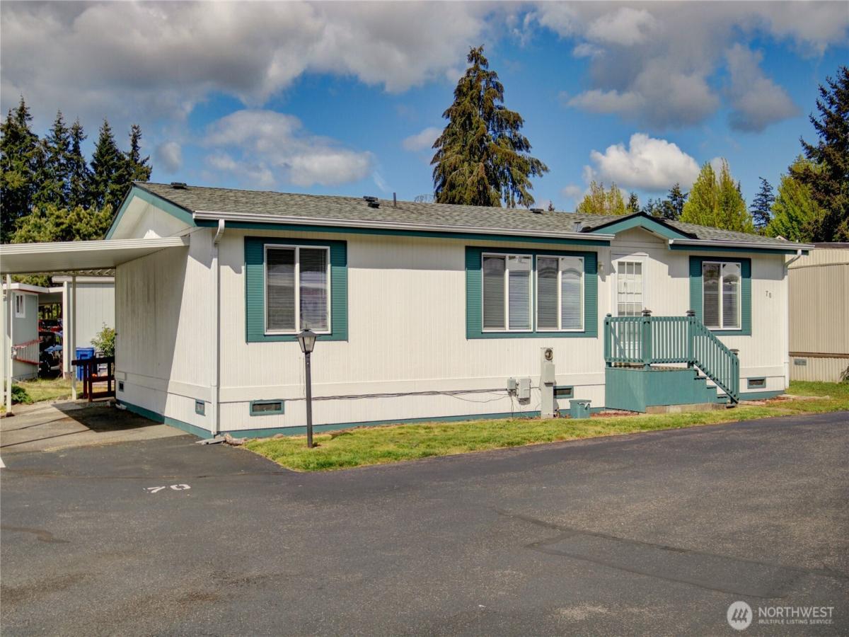 MLS #NWM2368787 image #0