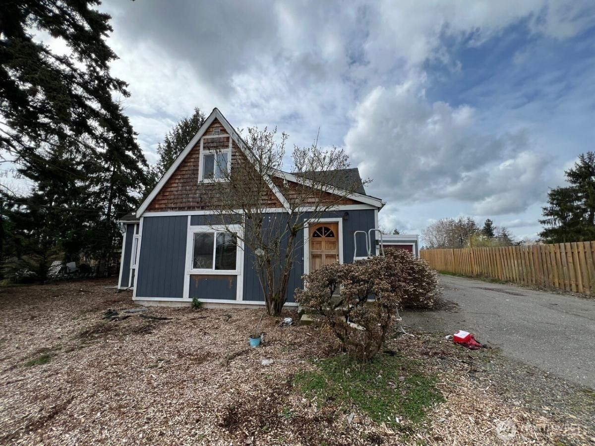 MLS #NWM2369127 image #0