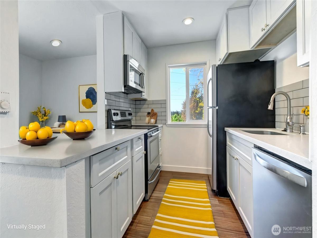 MLS #NWM2369355 image #0