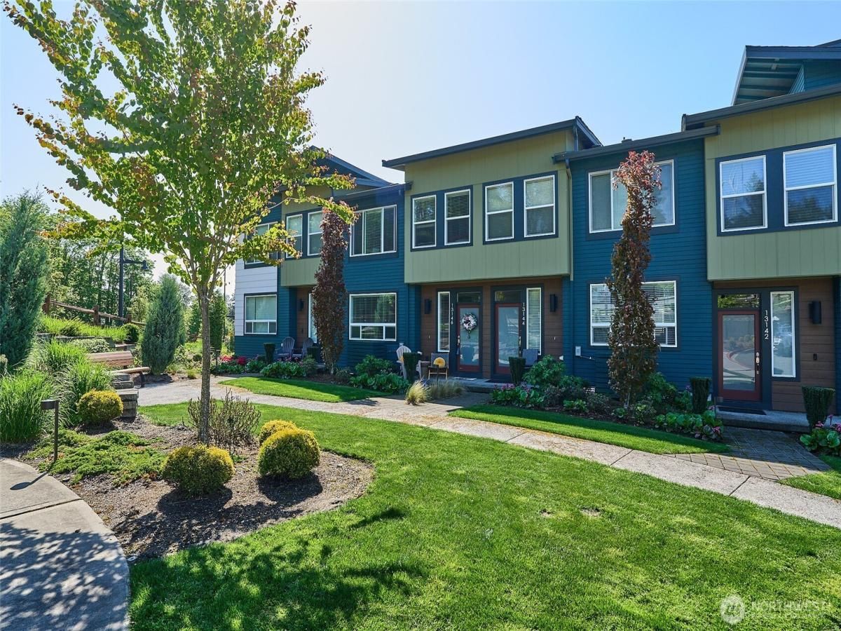 MLS #NWM2369583 image #0