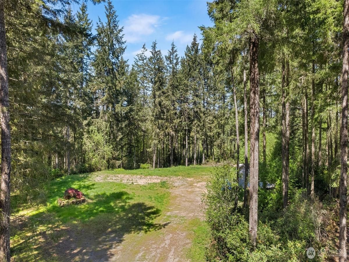 MLS #NWM2369624 image #0