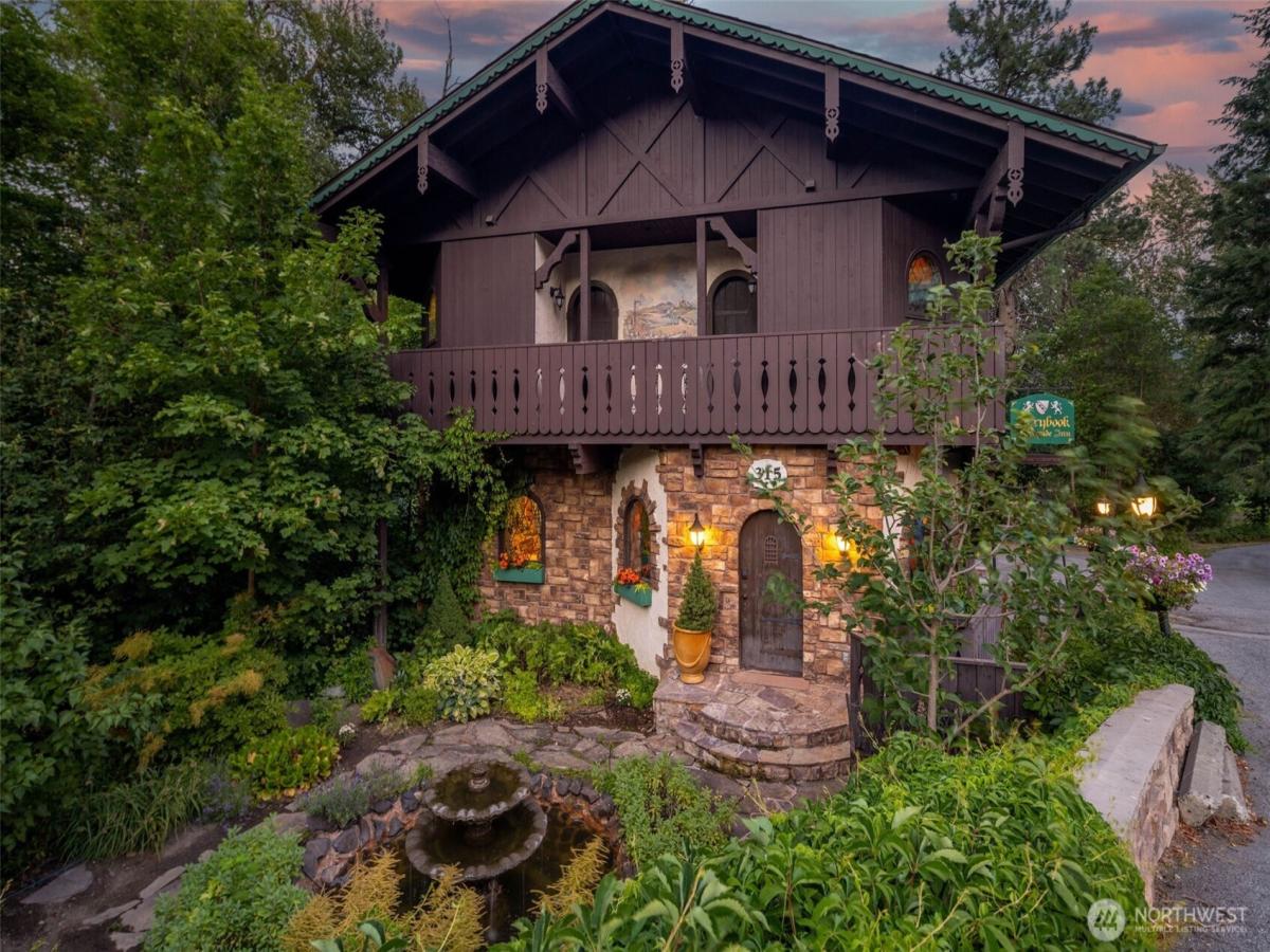 MLS #NWM2370361 image #0