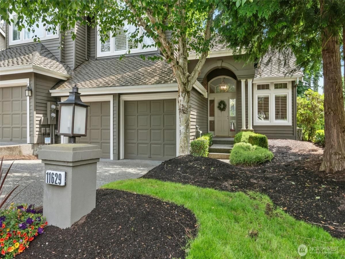 MLS #NWM2370577 image #0
